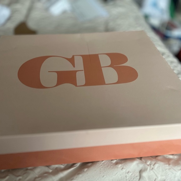 Deep Rose boots - Picture 4 of 4